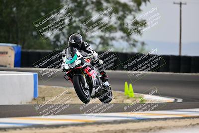 media/Apr-18-2025-TrackDaz (Fri) [[45f5874c44]]/B Group/Session 4 (Turn 6 - Outside)/